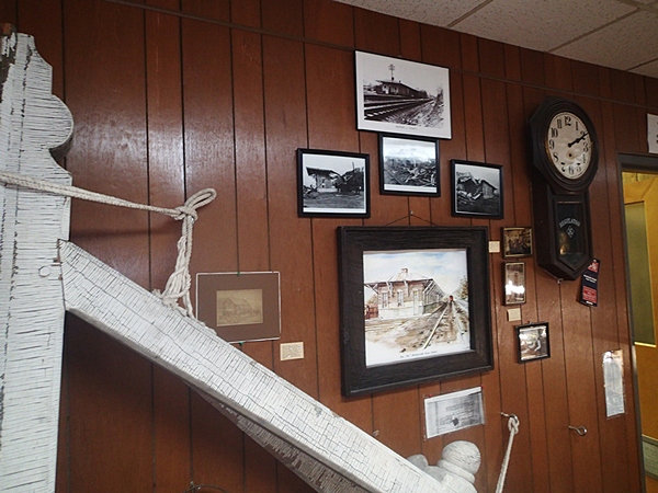 Reception Room - wooden beams from L&N Railroad depot